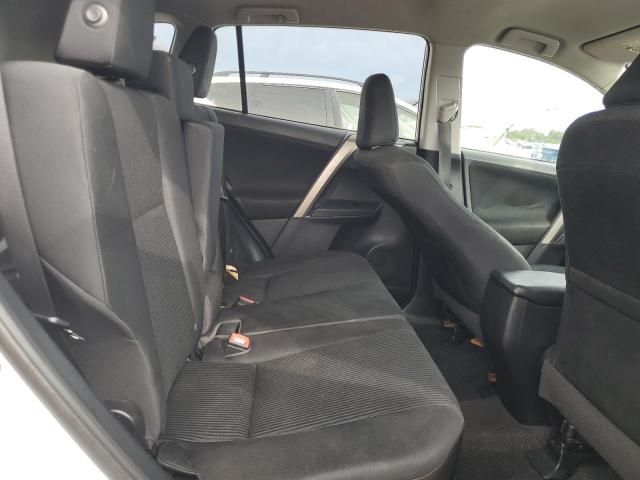 Photo 11 from auction – 2015 TOYOTA RAV4 LE with VIN 2T3ZFREV0FW174556