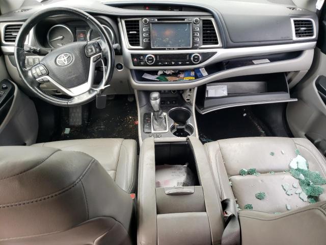 Photo 8 from auction – 2018 TOYOTA HIGHLANDER with VIN 5TDJZRFH3JS527721