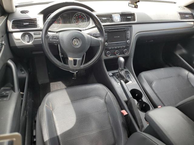 Photo 8 from auction – 2015 VOLKSWAGEN PASSAT S with VIN 1VWAS7A32FC085721