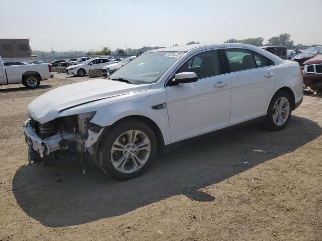FORD TAURUS SEL 2017 with VIN 1FAHP2H8XHG113340 - Photo from auction