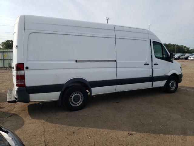Photo 3 from auction – 2016 MERCEDES-BENZ SPRINTER 2 with VIN WD3PE8DD0GP177395