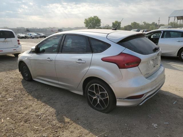 Photo 2 from auction – 2015 FORD FOCUS SE with VIN 1FADP3K29FL261301