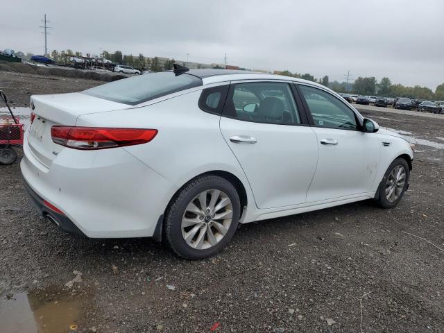 Zdjęcie 3 z aukcji – 2016 KIA OPTIMA EX z VIN 5XXGU4L33GG008425