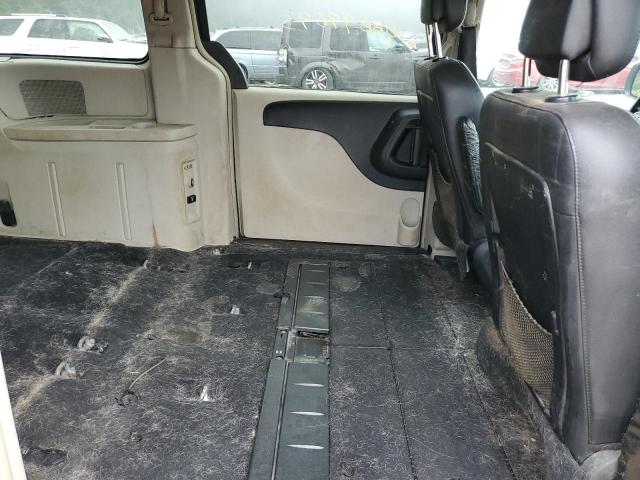 Photo 11 from auction – 2012 CHRYSLER TOWN & COU with VIN 2C4RC1BG7CR251719