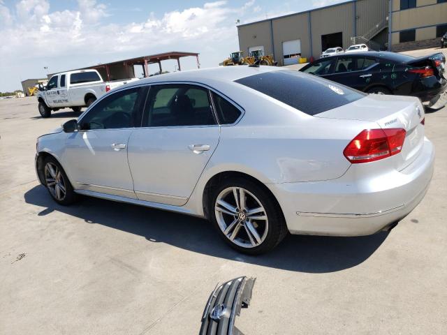 Photo 2 from auction – 2015 VOLKSWAGEN PASSAT SE with VIN 1VWBS7A35FC058758