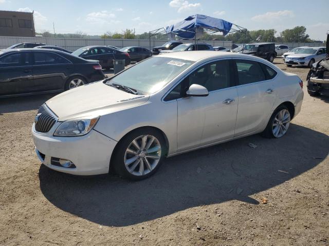 BUICK VERANO 2013 مع رقم تعريف المركبة 1G4PS5SK6D4234318 - صورة من المزاد