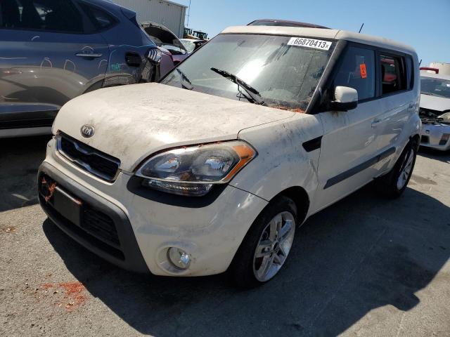 KIA SOUL + 2013 with VIN KNDJT2A65D7775014 - Photo from auction