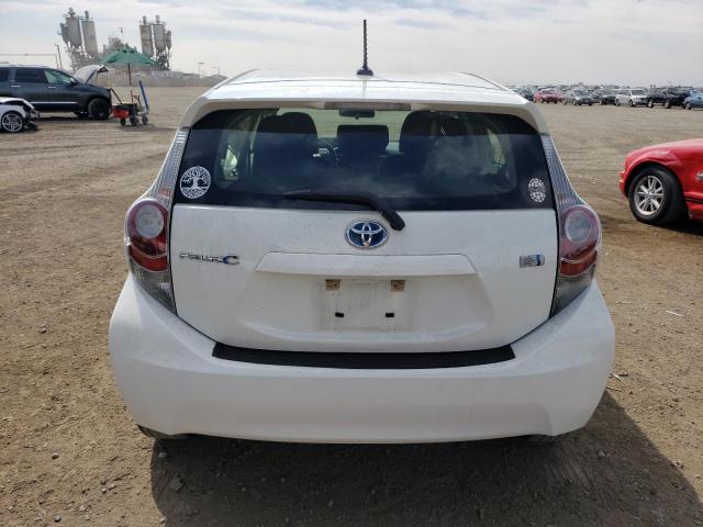 Photo 6 from auction – 2013 TOYOTA PRIUS C with VIN JTDKDTB37D1544520