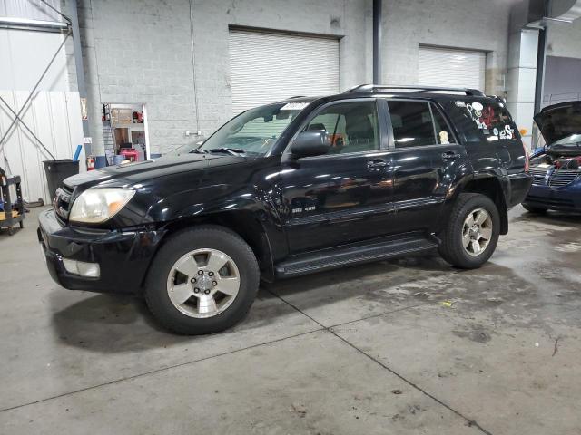 TOYOTA 4RUNNER SR 2004 with VIN JTEBU14R740033378 - Photo from auction