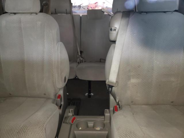 Photo 10 from auction – 2012 TOYOTA SIENNA LE with VIN 5TDKK3DC7CS253276