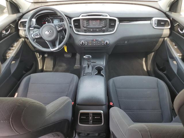 Photo 8 from auction – 2016 KIA SORENTO LX with VIN 5XYPG4A34GG121323