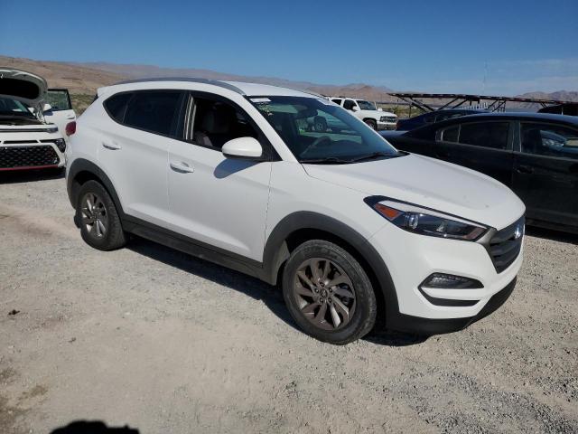 Photo 4 from auction – 2016 HYUNDAI TUCSON LIM with VIN KM8J33A45GU089125