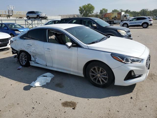 Photo 4 from auction – 2019 HYUNDAI SONATA SE with VIN 5NPE24AF3KH811484