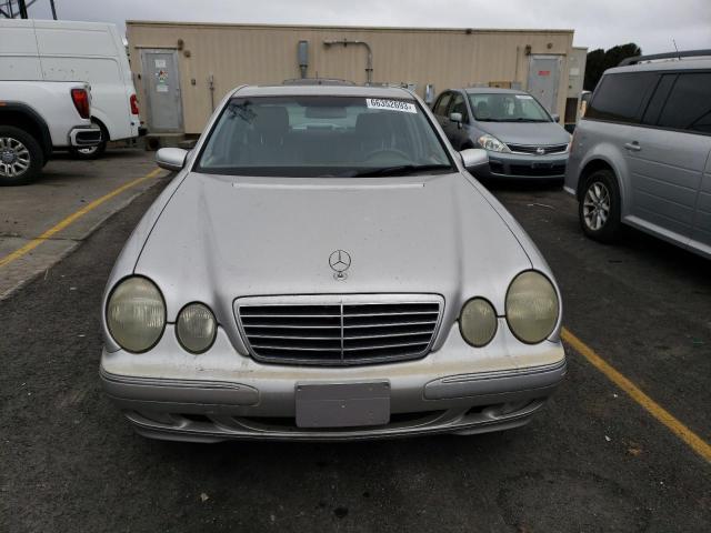 Photo 5 from auction – 2002 MERCEDES-BENZ E 320 with VIN WDBJF65J82B483380