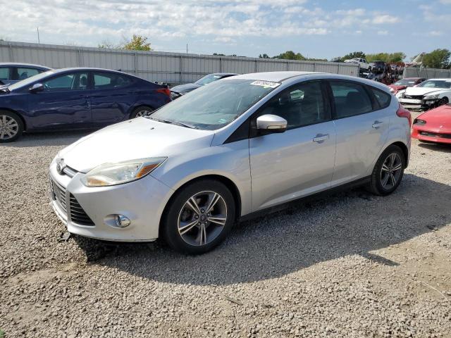 FORD FOCUS SE 2014 مع رقم تعريف المركبة 1FADP3K26EL254692 - صورة من المزاد