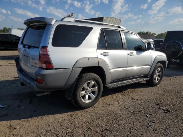 Photo 3 from auction – 2003 TOYOTA 4RUNNER SR with VIN JTEBT14R930001114