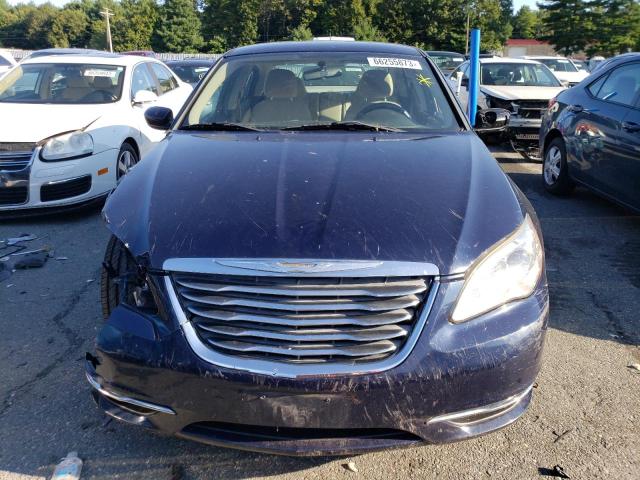 Снимка 5 от търг – 2013 CHRYSLER 200 LX с VIN 1C3CCBAB9DN689744