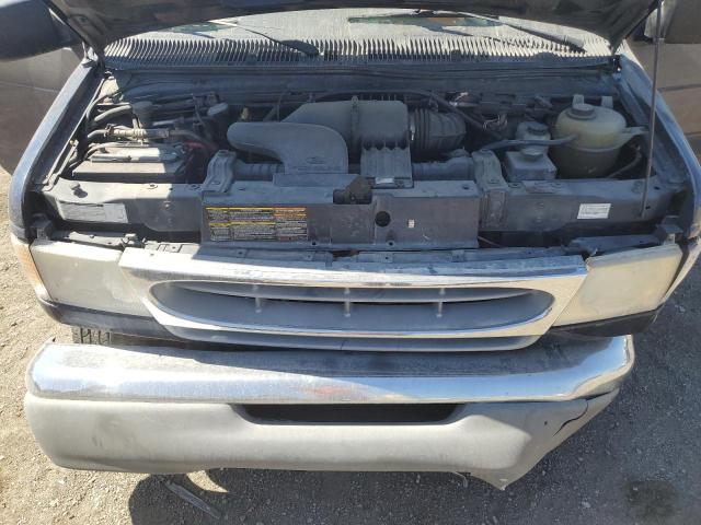 Photo 12 from auction – 2001 FORD ECONOLINE with VIN 1FBSS31L71HA54030