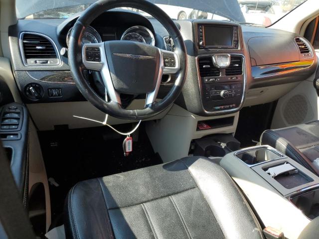 Photo 8 from auction – 2014 CHRYSLER TOWN & COU with VIN 2C4RC1BG8ER174538
