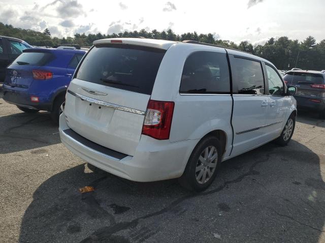 Photo 3 from auction – 2016 CHRYSLER TOWN & COU with VIN 2C4RC1BG9GR165284