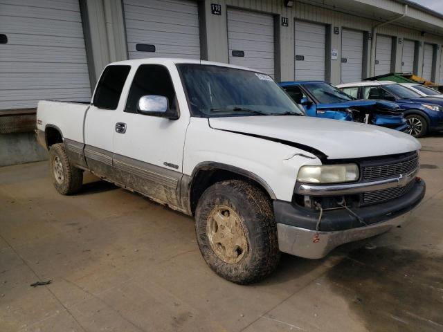 Снимка 4 от търг – 2000 CHEVROLET SILVERADO с VIN 1GCEK19T5YE393253