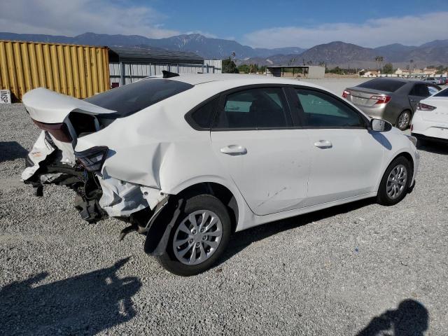 Photo 3 from auction – 2021 KIA FORTE FE with VIN 3KPF24AD8ME370381