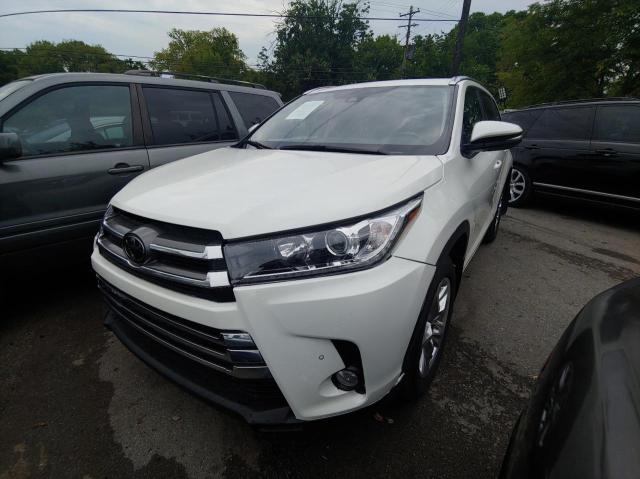 Снимка 2 от търг – 2018 TOYOTA HIGHLANDER с VIN 5TDDZRFHXJS808332