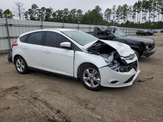 Photo 4 from auction – 2014 FORD FOCUS SE with VIN 1FADP3K25EL376136