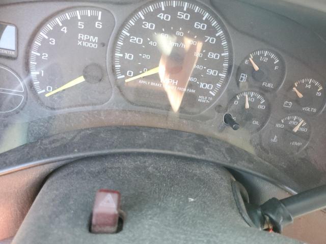 Photo 9 from auction – 2000 CHEVROLET SILVERADO with VIN 1GCFC29T1YZ140639
