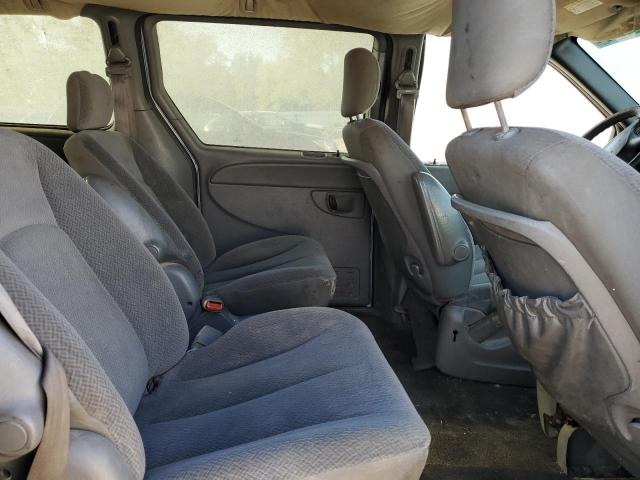 Photo 11 from auction – 2004 CHRYSLER TOWN & COU with VIN 2C4GP44R74R617658
