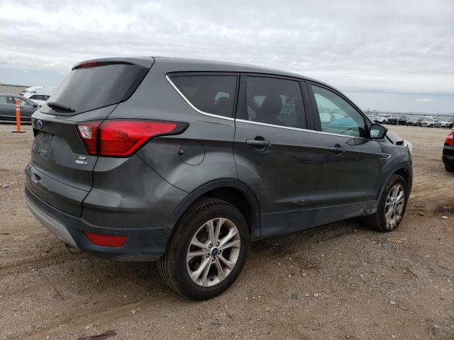 Photo 3 from auction – 2019 FORD ESCAPE SE with VIN 1FMCU9GD1KUB11355