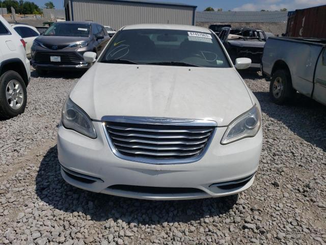 Photo 5 from auction – 2014 CHRYSLER 200 LX with VIN 1C3CCBAG5EN103652