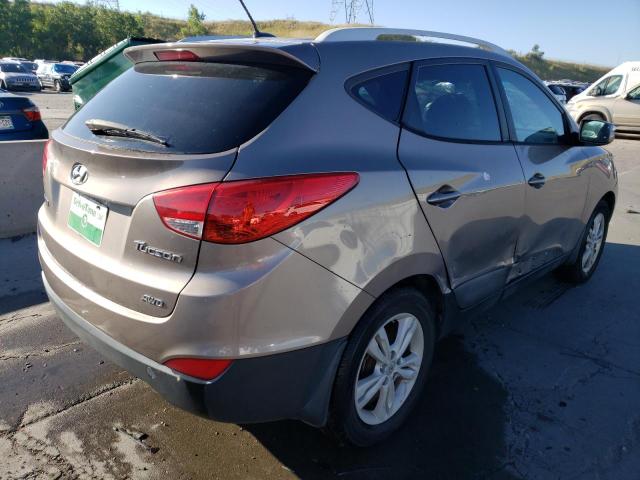 Photo 3 from auction – 2012 HYUNDAI TUCSON GLS with VIN KM8JUCACXCU479748
