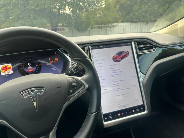 Photo 9 from auction – 2013 TESLA MODEL S with VIN 5YJSA1CN9DFP27292