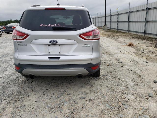 Photo 6 from auction – 2016 FORD ESCAPE SE with VIN 1FMCU0GXXGUB66089