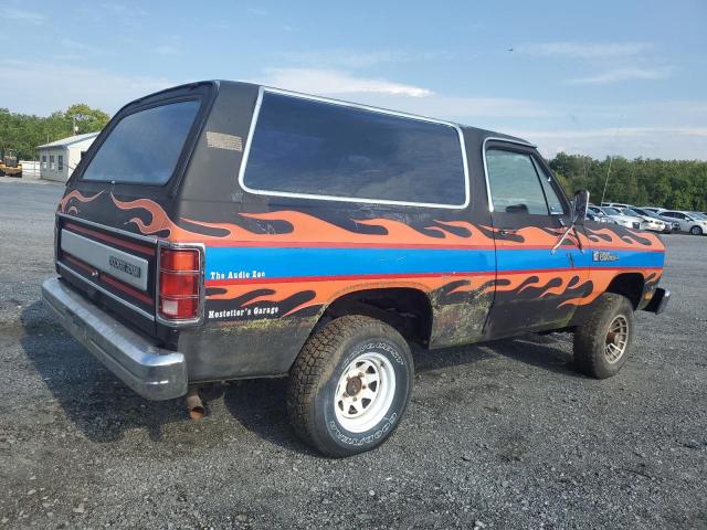 Photo 3 from auction – 1986 DODGE RAMCHARGER with VIN 3B4HW12T5GM611189