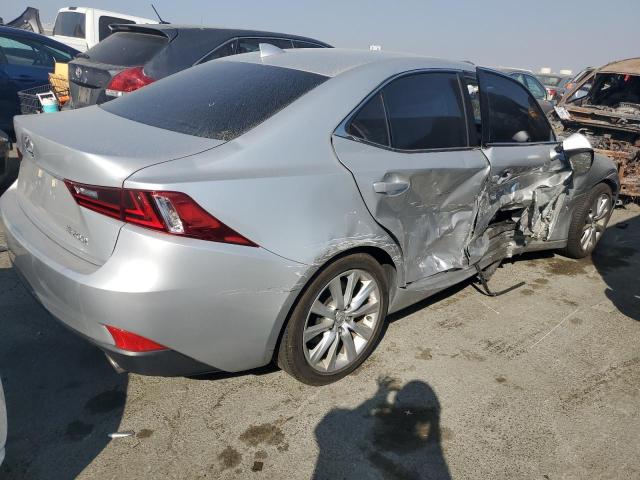 Photo 3 from auction – 2016 LEXUS IS 200T with VIN JTHBA1D29G5022369