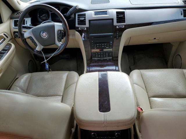 Снимка 8 от търг – 2008 CADILLAC ESCALADE E с VIN 3GYFK62808G126161