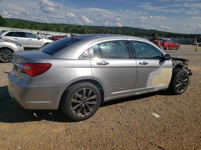 Photo 3 from auction – 2013 CHRYSLER 200 LIMITE with VIN 1C3CCBCG6DN706315