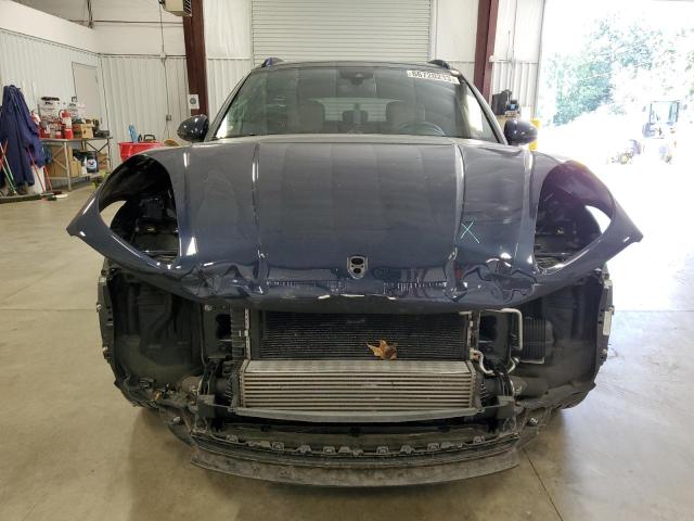 Photo 5 from auction – 2020 PORSCHE MACAN with VIN WP1AA2A51LLB10211