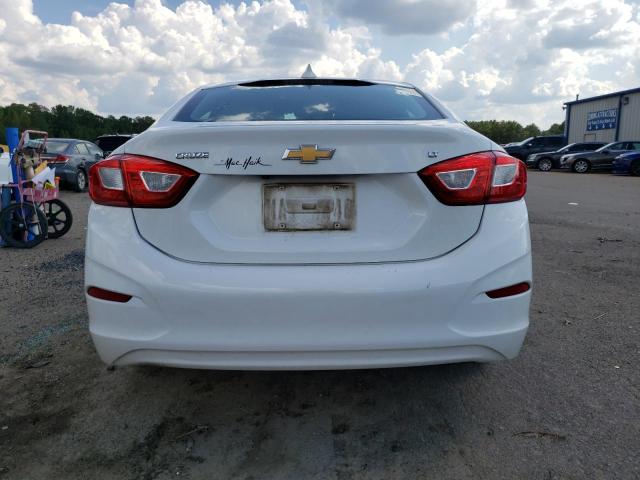 Photo 6 from auction – 2017 CHEVROLET CRUZE LT with VIN 3G1BE5SM6HS569200