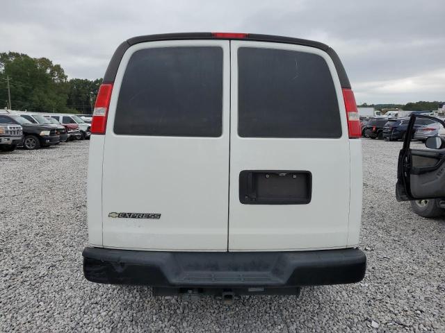 Photo 6 from auction – 2018 CHEVROLET EXPRESS G2 with VIN 1GCWGAFPXJ1310216
