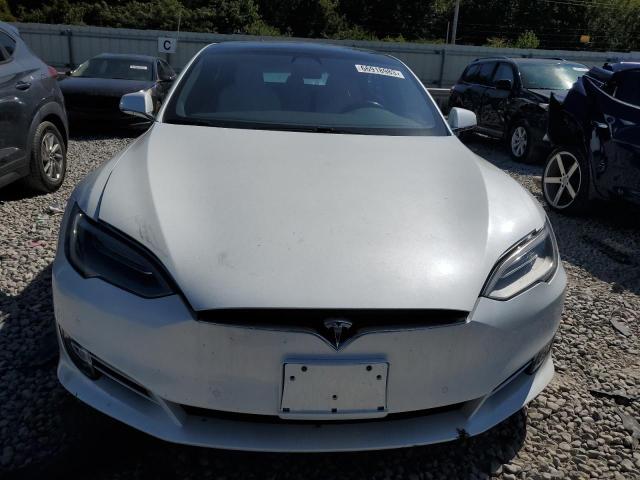 Снимка 5 от търг – 2019 TESLA MODEL S с VIN 5YJSA1E23KF339149