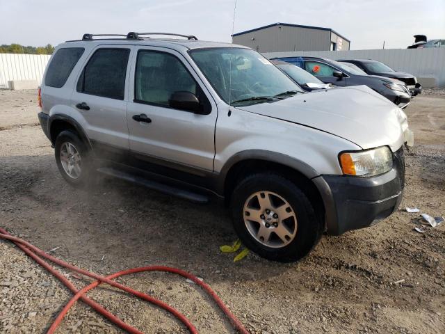 Photo 4 from auction – 2004 FORD ESCAPE XLT with VIN 1FMCU03114KA97558