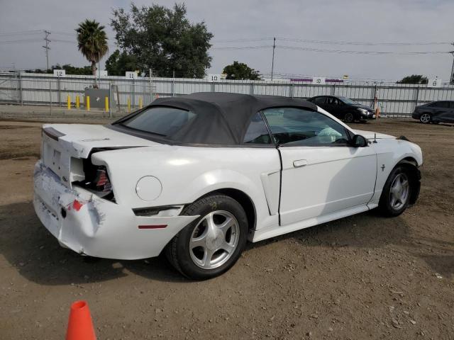 Photo 3 from auction – 2011 FORD MUSTANG with VIN 1FAFP44451F165153