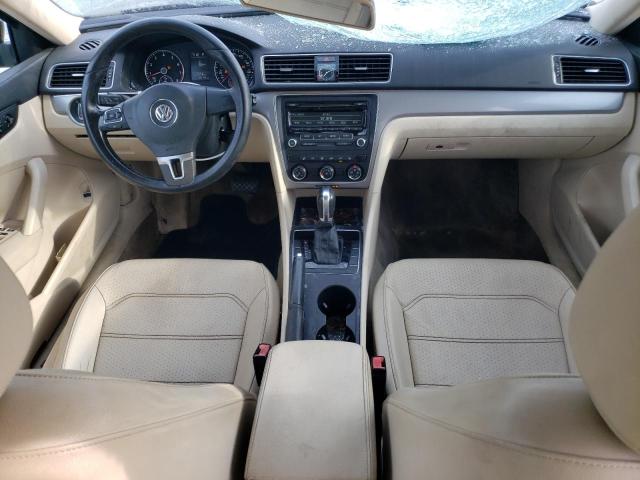 Photo 8 from auction – 2014 VOLKSWAGEN PASSAT S with VIN 1VWAS7A35EC118807