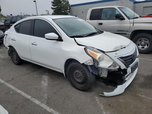 Снимка 4 от търг – 2015 NISSAN VERSA S с VIN 3N1CN7AP9FL859623