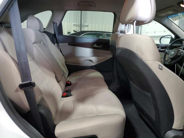 Photo 10 from auction – 2016 KIA SORENTO LX with VIN 5XYPGDA33GG007149