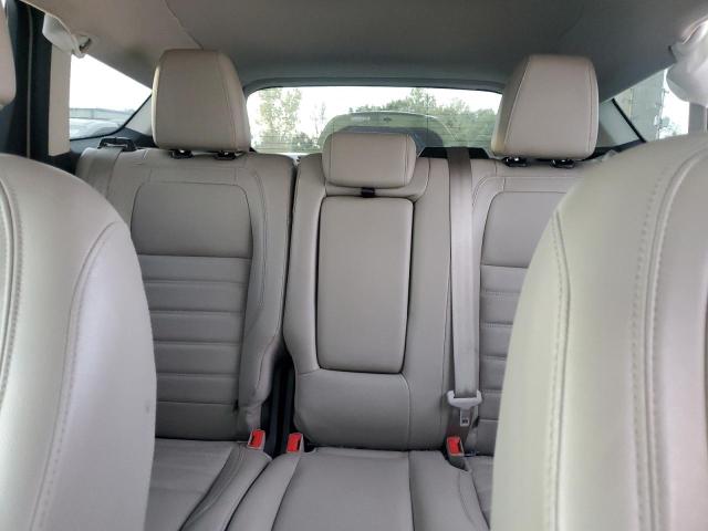 Photo 10 from auction – 2017 FORD ESCAPE TIT with VIN 1FMCU9J98HUB14668