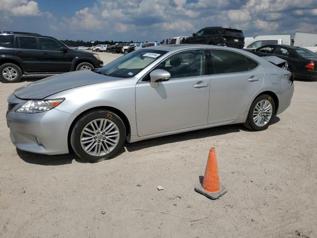 LEXUS ES 350 2013 with VIN JTHBK1GGXD2038937 - Photo from auction